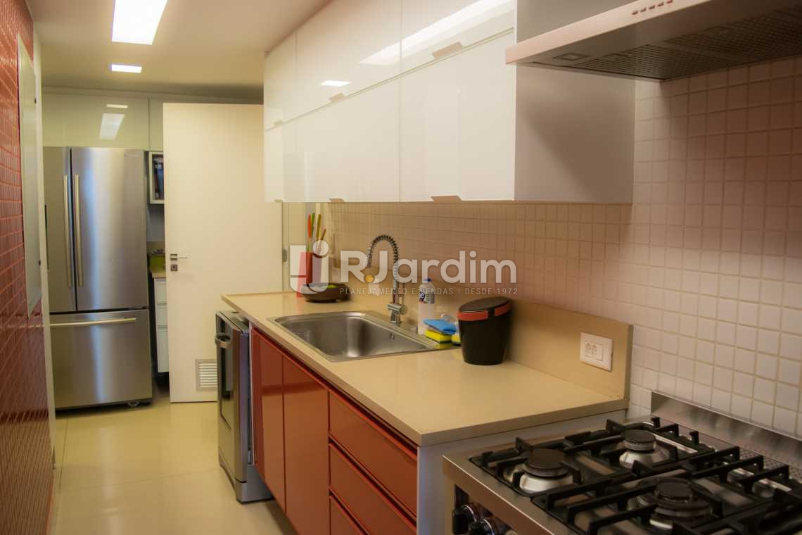 Conheça Cozinha do imóvel - Compra Venda Avaliação Imóveis Apartamento Ipanema 4 Quartos - LAAP20758 - 11 Cozinha - Compra Venda Avaliação Imóveis Apartamento Ipanema 4 Quartos - LAAP20758 - 11