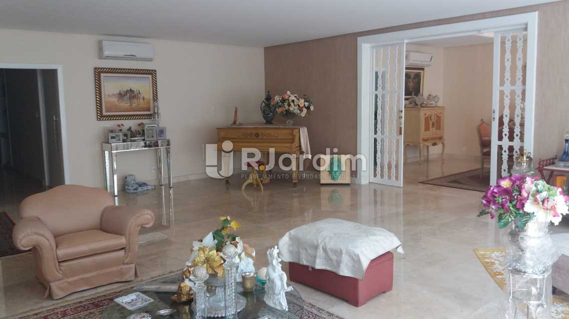 Conheça Living do imóvel - Apartamento 4 Quartos Venda Copacabana Zona Sul Rio de Janeiro RJ - LAAP40470 - 4 Living - Apartamento 4 Quartos Venda Copacabana Zona Sul Rio de Janeiro RJ - LAAP40470 - 4