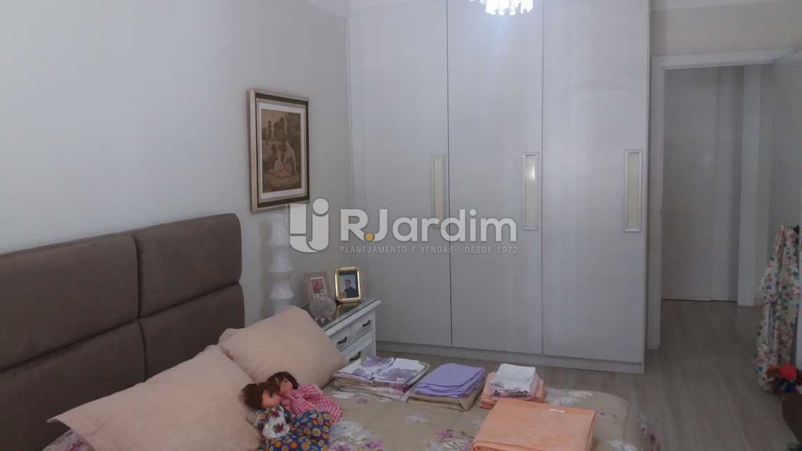 Conheça Quarto do imóvel - Apartamento 4 Quartos Venda Copacabana Zona Sul Rio de Janeiro RJ - LAAP40470 - 15 Quarto - Apartamento 4 Quartos Venda Copacabana Zona Sul Rio de Janeiro RJ - LAAP40470 - 15