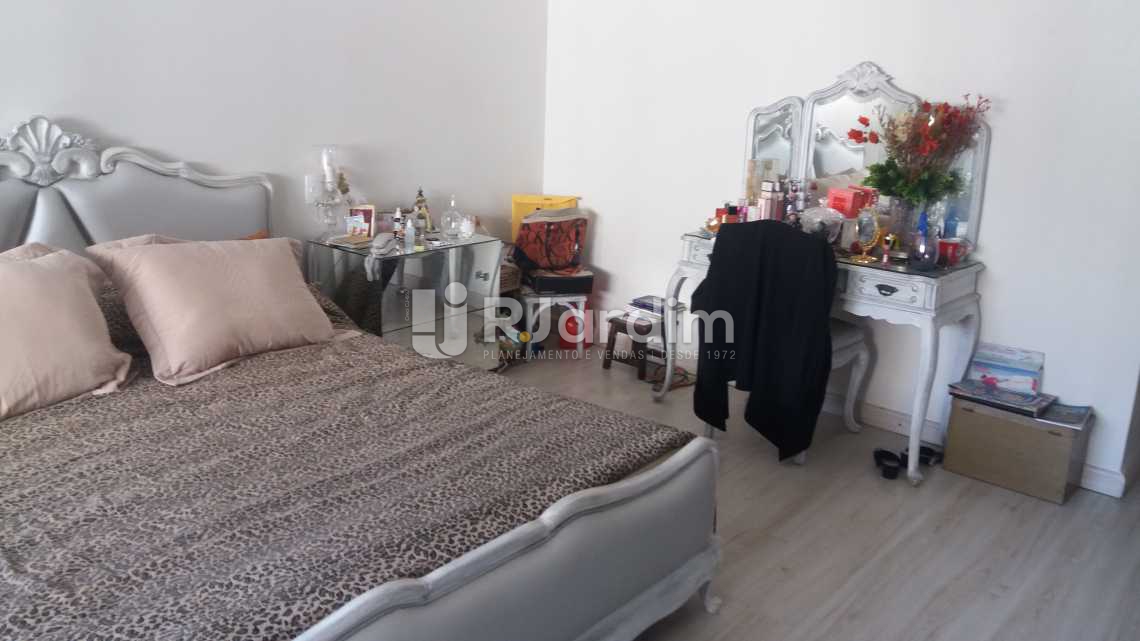 Conheça Suíte do imóvel - Apartamento 4 Quartos Venda Copacabana Zona Sul Rio de Janeiro RJ - LAAP40470 - 27 Suíte - Apartamento 4 Quartos Venda Copacabana Zona Sul Rio de Janeiro RJ - LAAP40470 - 27