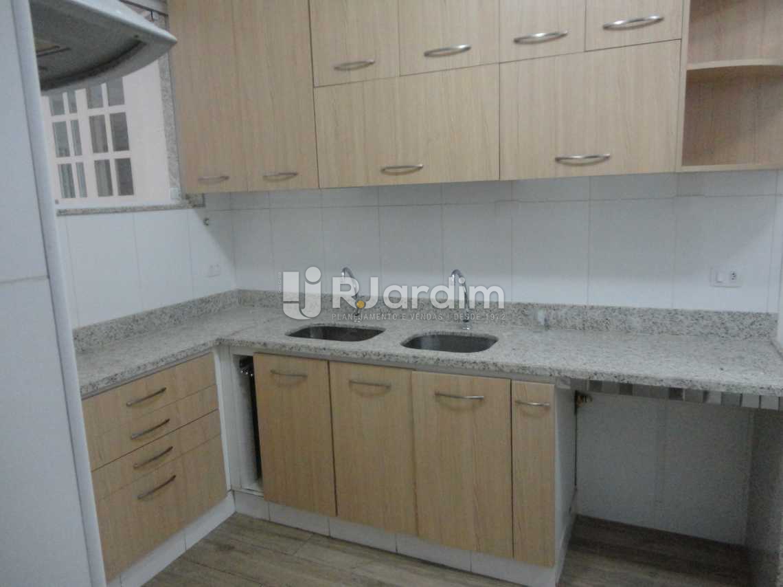Conheça Cozinha do imóvel - Apartamento Leblon 4 Quartos Aluguel - LAAP40472 - 19 Cozinha - Apartamento Leblon 4 Quartos Aluguel - LAAP40472 - 19
