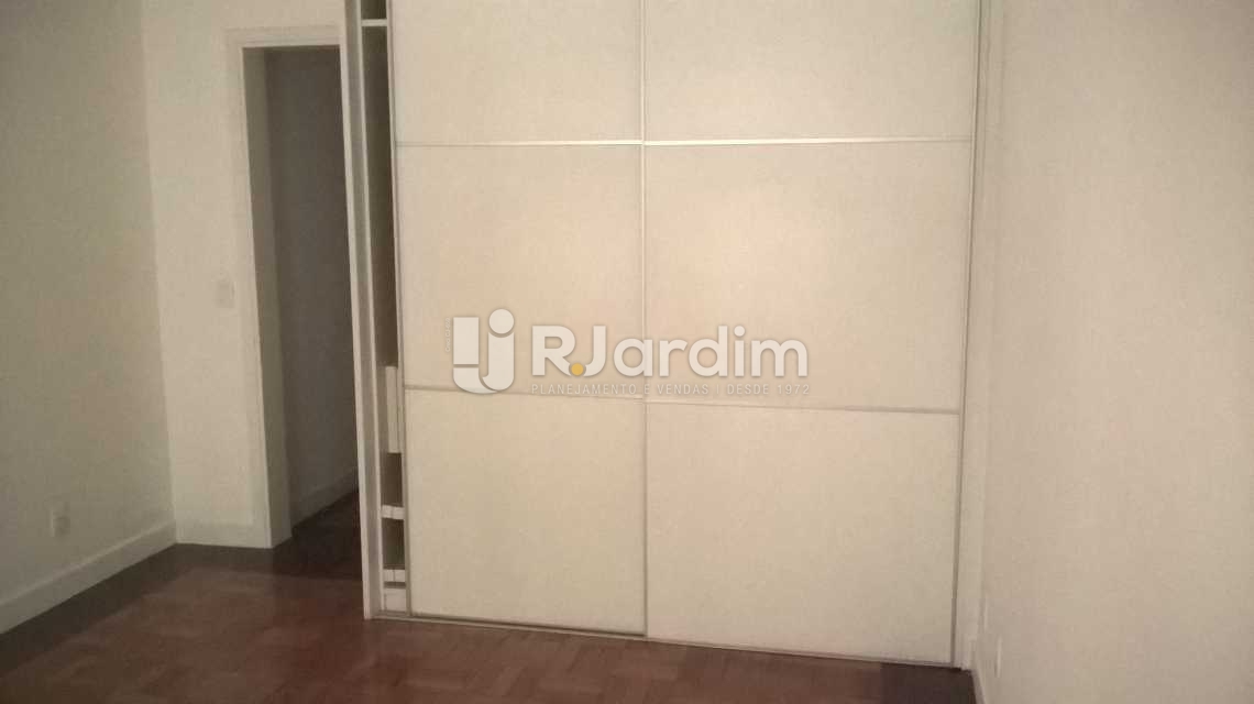 Conheça 16 Quarto 2 do imóvel - Apartamento Copacabana, Zona Sul,Rio de Janeiro, RJ Para Alugar, 4 Quartos, 389m² - LAAP40479 - 18 16 Quarto 2 - Apartamento Copacabana, Zona Sul,Rio de Janeiro, RJ Para Alugar, 4 Quartos, 389m² - LAAP40479 - 18