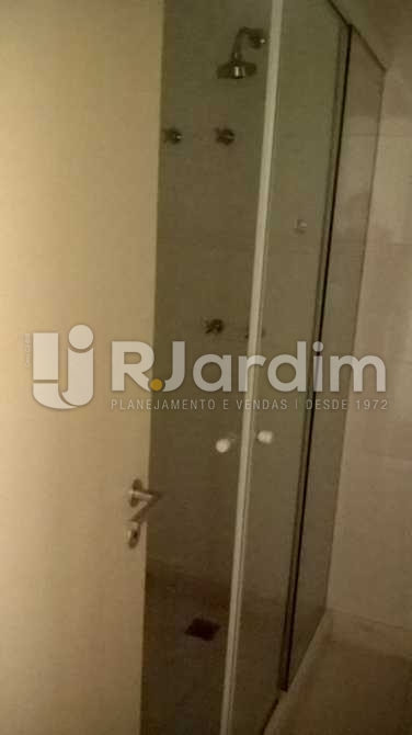 Conheça 18 WC Social do imóvel - Apartamento Copacabana, Zona Sul,Rio de Janeiro, RJ Para Alugar, 4 Quartos, 389m² - LAAP40479 - 20 18 WC Social - Apartamento Copacabana, Zona Sul,Rio de Janeiro, RJ Para Alugar, 4 Quartos, 389m² - LAAP40479 - 20