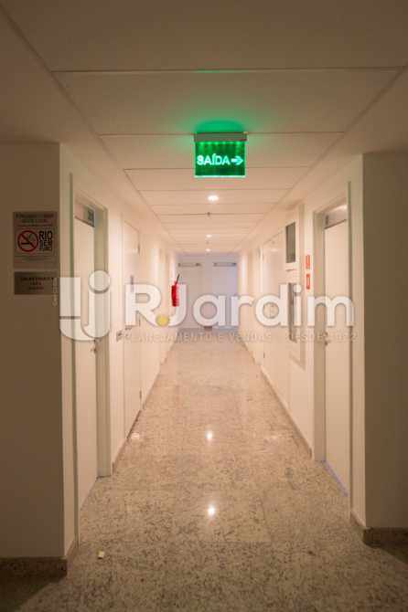 Conheça HALL DAS SALAS do imóvel - Loja À VENDA, Tijuca, Rio de Janeiro, RJ - LALJ00060 - 10 HALL DAS SALAS - Loja À VENDA, Tijuca, Rio de Janeiro, RJ - LALJ00060 - 10