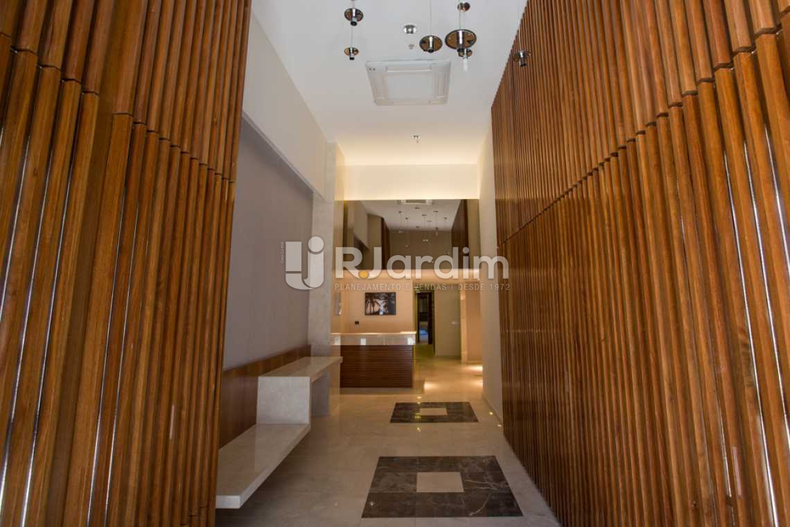 Conheça HALL DE ACESSO do imóvel - Loja À VENDA, Tijuca, Rio de Janeiro, RJ - LALJ00060 - 6 HALL DE ACESSO - Loja À VENDA, Tijuca, Rio de Janeiro, RJ - LALJ00060 - 6