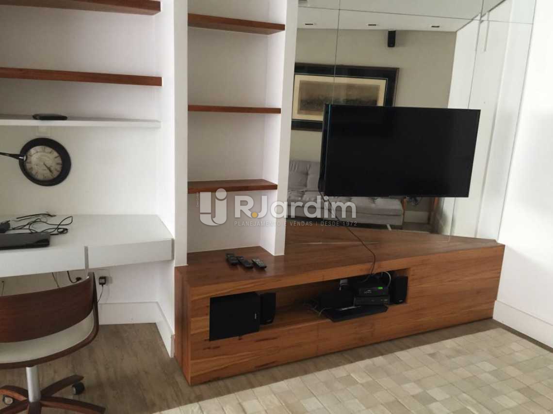 Conheça Sala / Tv do imóvel - Flat À VENDA, Leblon, Rio de Janeiro, RJ - LAFL10042 - 6 Sala / Tv - Flat À VENDA, Leblon, Rio de Janeiro, RJ - LAFL10042 - 6