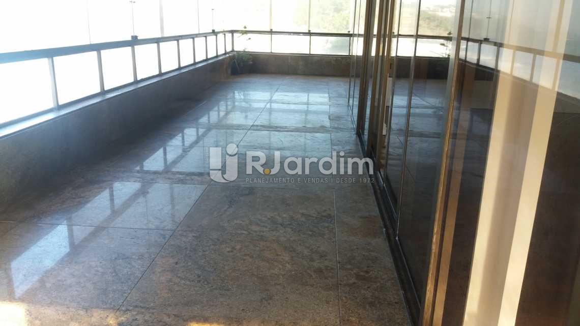 Conheça Varandão do imóvel - Apartamento Suites Aluguel São Conrado Praia Lazer Zona Sul Rio de Janeiro RJ - LAAP50032 - 4 Varandão - Apartamento Suites Aluguel São Conrado Praia Lazer Zona Sul Rio de Janeiro RJ - LAAP50032 - 4