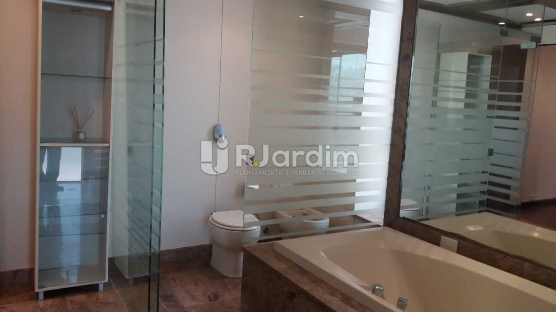 Conheça Banheiro da suíte master do imóvel - Apartamento Suites Aluguel São Conrado Praia Lazer Zona Sul Rio de Janeiro RJ - LAAP50032 - 28 Banheiro da suíte master - Apartamento Suites Aluguel São Conrado Praia Lazer Zona Sul Rio de Janeiro RJ - LAAP50032 - 28