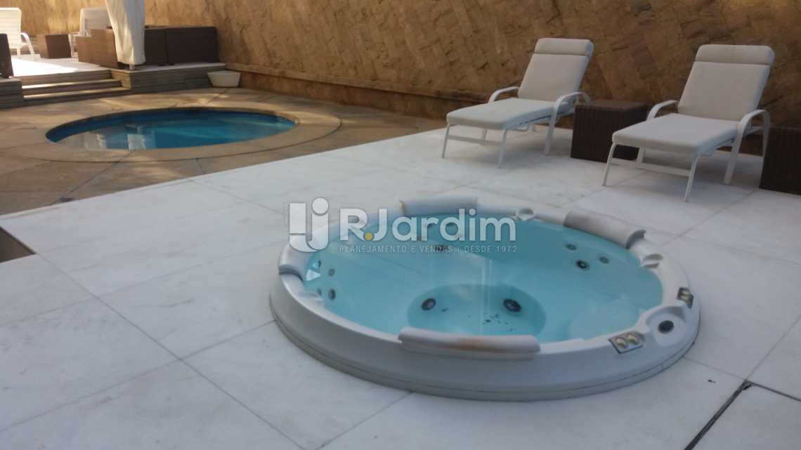 Conheça Piscina infantil e hidro. do imóvel - Apartamento Suites Aluguel São Conrado Praia Lazer Zona Sul Rio de Janeiro RJ - LAAP50032 - 31 Piscina infantil e hidro. - Apartamento Suites Aluguel São Conrado Praia Lazer Zona Sul Rio de Janeiro RJ - LAAP50032 - 31