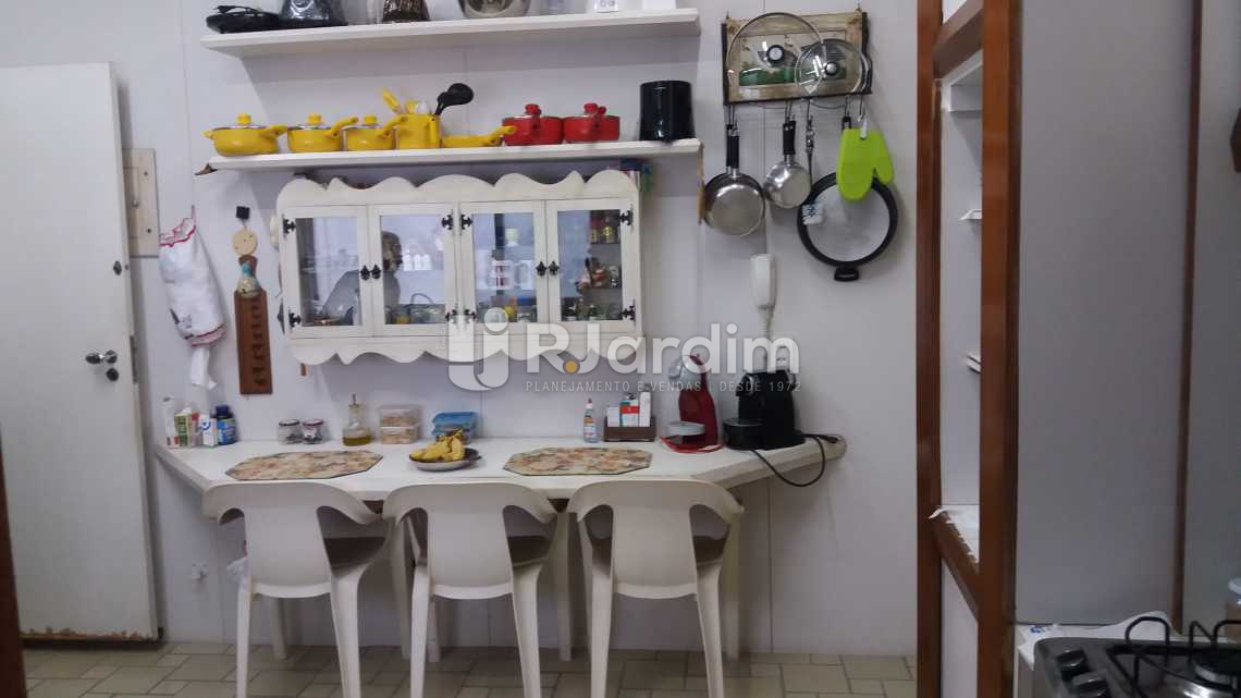 Conheça Copa-cozinha do imóvel - Compra Venda Avaliação Imóveis Cobertura Ipanema 4 Quartos - LACO40090 - 15 Copa-cozinha - Compra Venda Avaliação Imóveis Cobertura Ipanema 4 Quartos - LACO40090 - 15