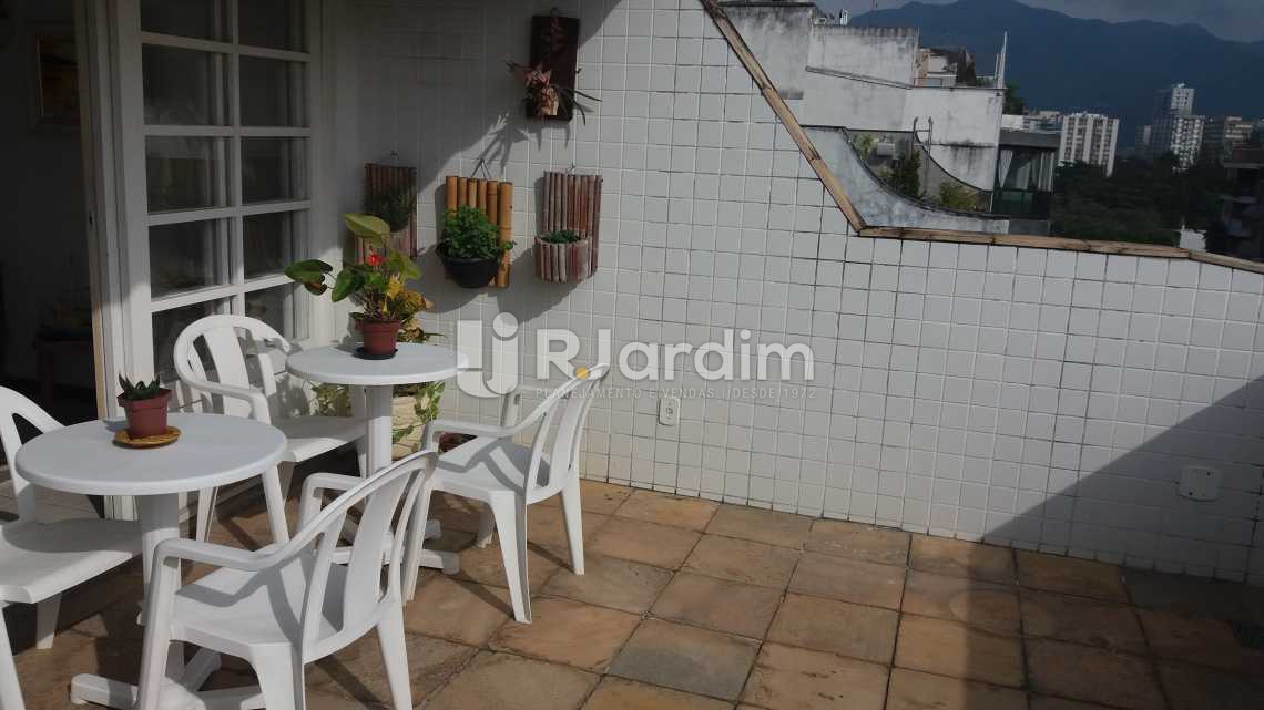 Conheça Terraço do imóvel - Compra Venda Avaliação Imóveis Cobertura Ipanema 4 Quartos - LACO40090 - 21 Terraço - Compra Venda Avaliação Imóveis Cobertura Ipanema 4 Quartos - LACO40090 - 21