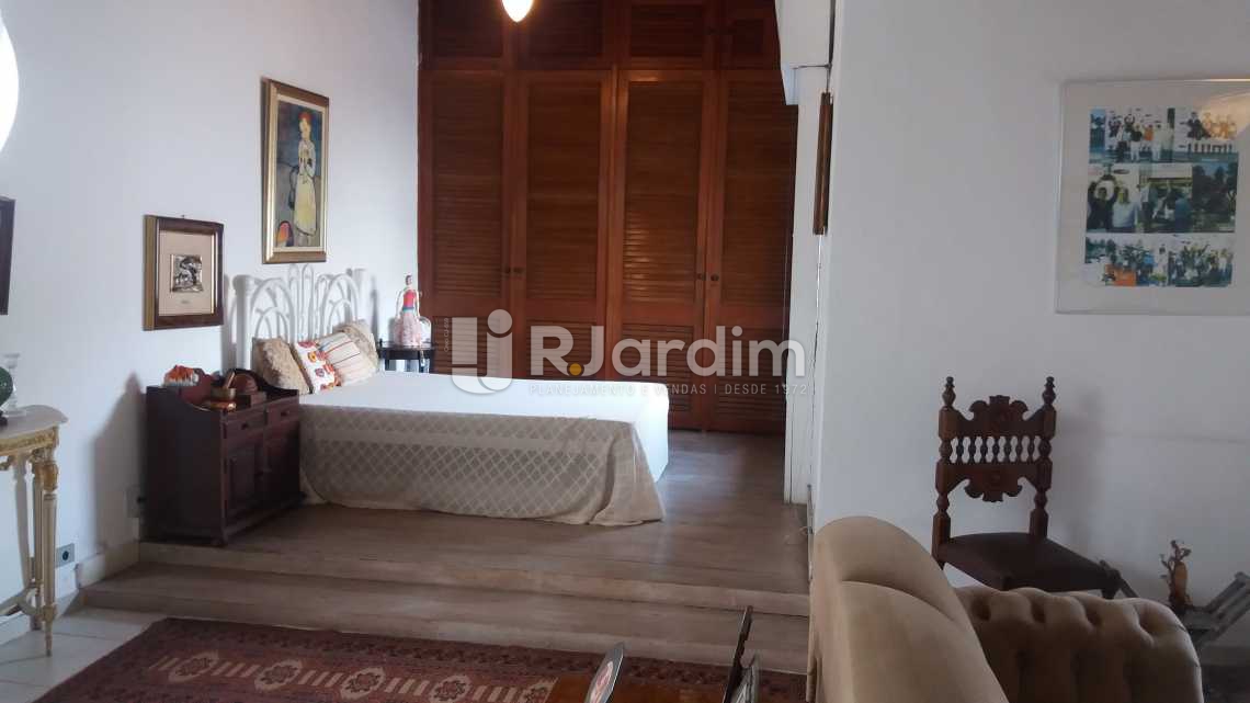 Conheça Suíte 2 do imóvel - Compra Venda Avaliação Imóveis Cobertura Ipanema 4 Quartos - LACO40090 - 27 Suíte 2 - Compra Venda Avaliação Imóveis Cobertura Ipanema 4 Quartos - LACO40090 - 27