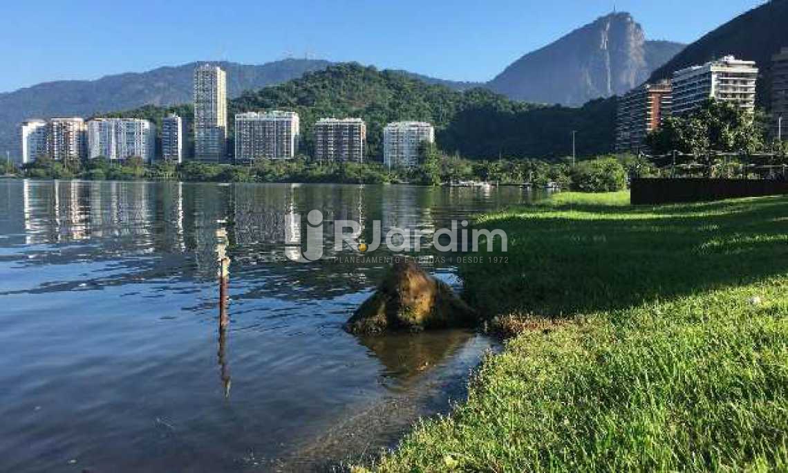 Conheça vista panorâmica do prédio do imóvel - Belíssimo apartamento, Lagoa, voltado para o verde. - LAAP10179 - 20 vista panorâmica do prédio - Belíssimo apartamento, Lagoa, voltado para o verde. - LAAP10179 - 20