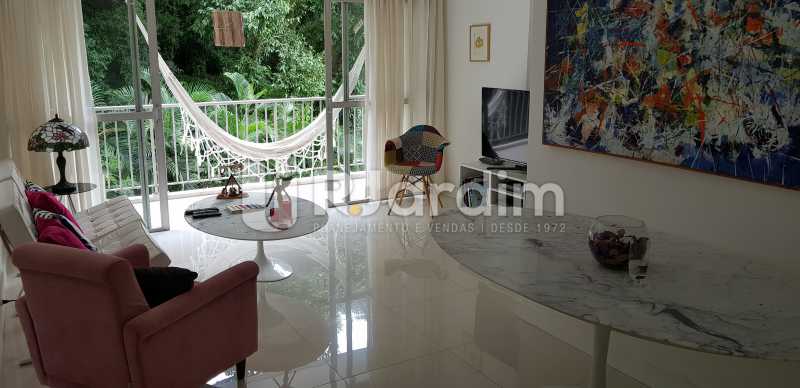Conheça sala /varanda do imóvel - Belíssimo apartamento, Lagoa, voltado para o verde. - LAAP10179 - 1 sala /varanda - Belíssimo apartamento, Lagoa, voltado para o verde. - LAAP10179 - 1