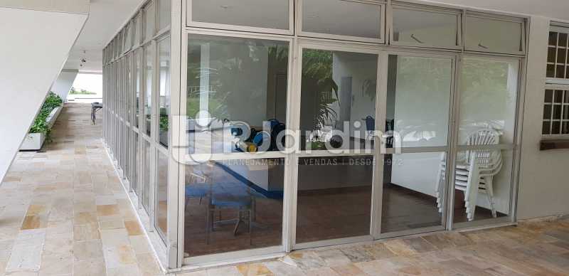 Conheça salão de festas do imóvel - Belíssimo apartamento, Lagoa, voltado para o verde. - LAAP10179 - 17 salão de festas - Belíssimo apartamento, Lagoa, voltado para o verde. - LAAP10179 - 17