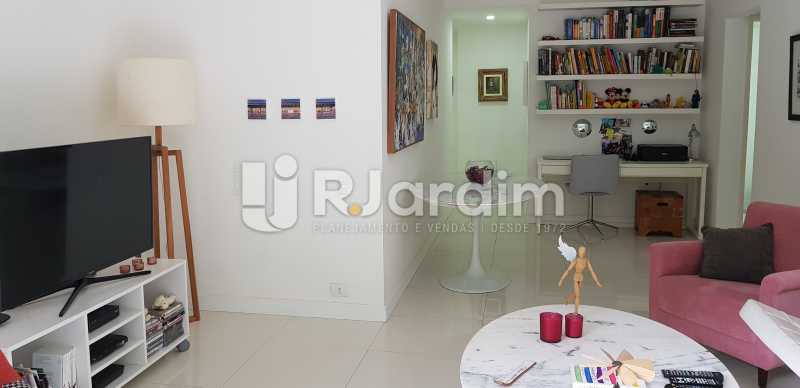 Conheça sala do imóvel - Belíssimo apartamento, Lagoa, voltado para o verde. - LAAP10179 - 4 sala - Belíssimo apartamento, Lagoa, voltado para o verde. - LAAP10179 - 4
