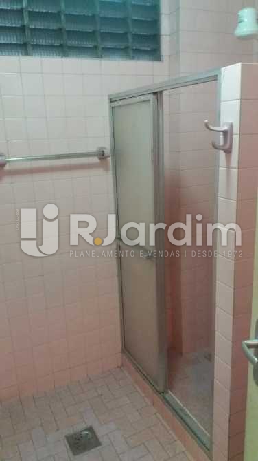 Conheça Banheiro social 2 do imóvel - Apartamento À VENDA, Copacabana, Rio de Janeiro, RJ - LAAP31117 - 16 Banheiro social 2 - Apartamento À VENDA, Copacabana, Rio de Janeiro, RJ - LAAP31117 - 16