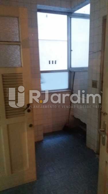 Conheça Área de serviço do imóvel - Apartamento À VENDA, Copacabana, Rio de Janeiro, RJ - LAAP31117 - 26 Área de serviço - Apartamento À VENDA, Copacabana, Rio de Janeiro, RJ - LAAP31117 - 26