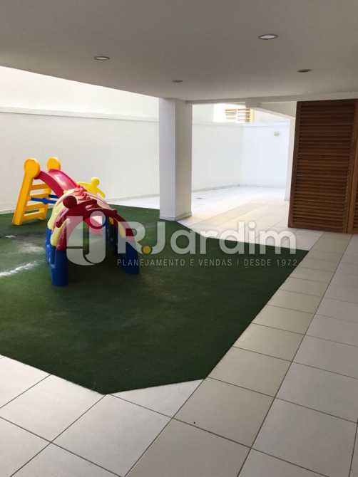Conheça BRINDISI do imóvel - Residencial Brindisi Apartamento Botafogo 3 Quartos - LAAP31120 - 23 BRINDISI - Residencial Brindisi Apartamento Botafogo 3 Quartos - LAAP31120 - 23