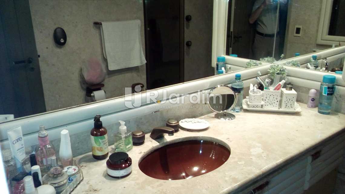Conheça banheiro do imóvel - Apartamento 4 quartos à venda Ipanema, Zona Sul,Rio de Janeiro - R$ 9.500.000 - LAAP40490 - 15 banheiro - Apartamento 4 quartos à venda Ipanema, Zona Sul,Rio de Janeiro - R$ 9.500.000 - LAAP40490 - 15