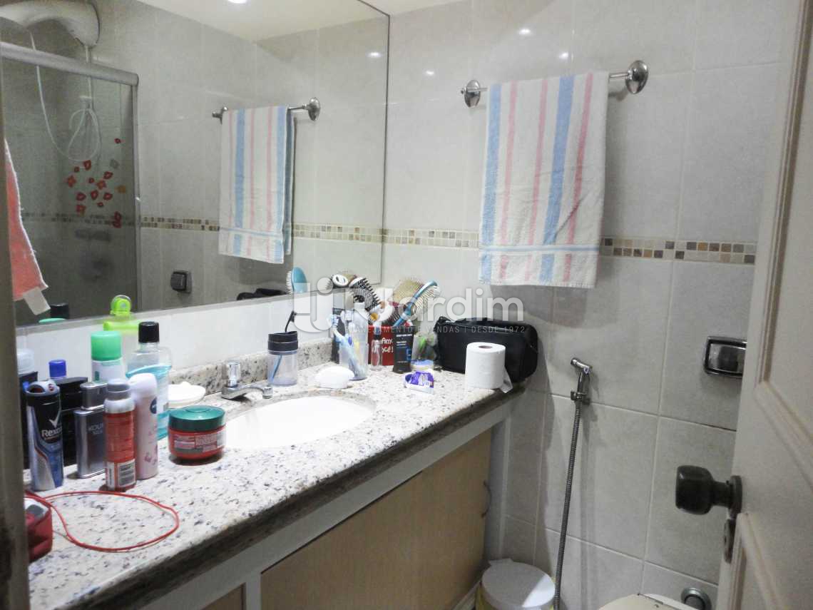 Conheça Box do imóvel - Apartamento Rua Marechal Mascarenhas de Morais,Copacabana, Zona Sul,Rio de Janeiro, RJ À Venda, 3 Quartos, 85m² - LAAP31125 - 16 Box - Apartamento Rua Marechal Mascarenhas de Morais,Copacabana, Zona Sul,Rio de Janeiro, RJ À Venda, 3 Quartos, 85m² - LAAP31125 - 16