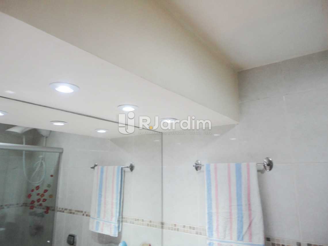 Conheça Box do imóvel - Apartamento Rua Marechal Mascarenhas de Morais,Copacabana, Zona Sul,Rio de Janeiro, RJ À Venda, 3 Quartos, 85m² - LAAP31125 - 18 Box - Apartamento Rua Marechal Mascarenhas de Morais,Copacabana, Zona Sul,Rio de Janeiro, RJ À Venda, 3 Quartos, 85m² - LAAP31125 - 18