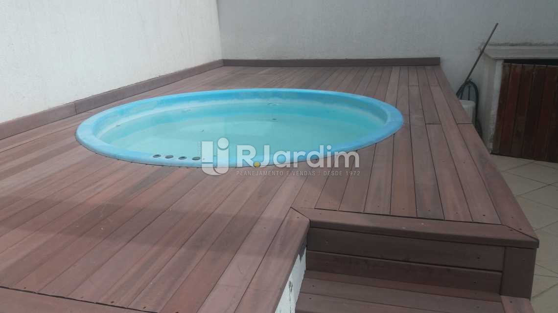 Conheça Piscina cobertura do imóvel - Cobertura Duplex / Apart Hotel / Residencial / 3 Quartos / Ipanema / Zona Sul / Rio de Janeiro RJ - LACO30160 - 17 Piscina cobertura - Cobertura Duplex / Apart Hotel / Residencial / 3 Quartos / Ipanema / Zona Sul / Rio de Janeiro RJ - LACO30160 - 17