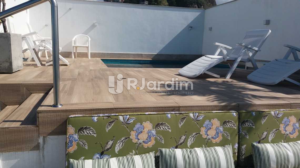 Conheça Piscina do imóvel - Cobertura À VENDA, Copacabana, Rio de Janeiro, RJ - LACO40095 - 15 Piscina - Cobertura À VENDA, Copacabana, Rio de Janeiro, RJ - LACO40095 - 15