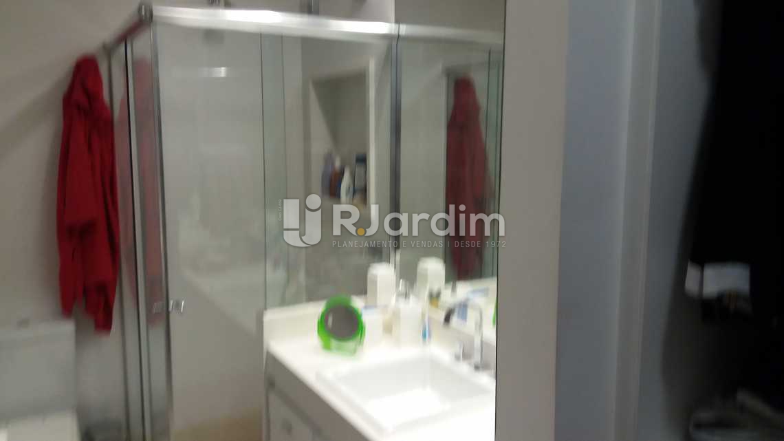 Conheça Banheiro suite do imóvel - Cobertura À VENDA, Copacabana, Rio de Janeiro, RJ - LACO40095 - 16 Banheiro suite - Cobertura À VENDA, Copacabana, Rio de Janeiro, RJ - LACO40095 - 16