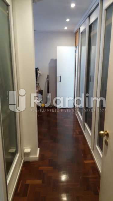 Conheça Suíte master do imóvel - Cobertura À VENDA, Copacabana, Rio de Janeiro, RJ - LACO40095 - 20 Suíte master - Cobertura À VENDA, Copacabana, Rio de Janeiro, RJ - LACO40095 - 20
