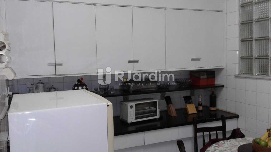 Conheça COZINHA do imóvel - Compra Venda Apartamento Copacabana 4 Quartos - LAAP40495 - 7 COZINHA - Compra Venda Apartamento Copacabana 4 Quartos - LAAP40495 - 7