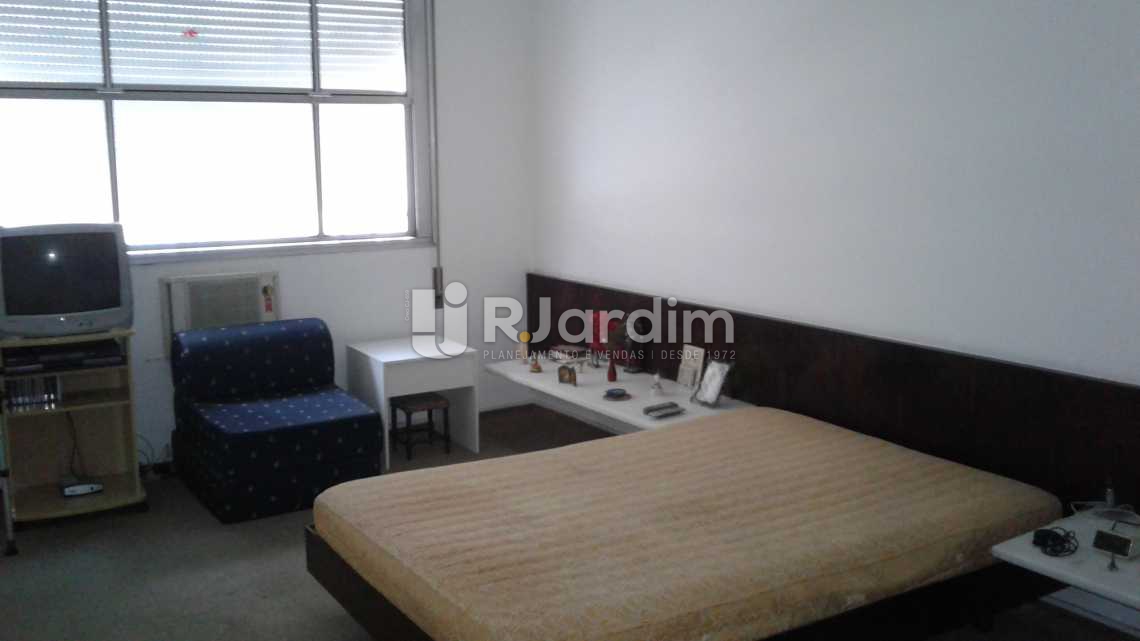 Conheça QUARTO_02 do imóvel - Compra Venda Apartamento Copacabana 4 Quartos - LAAP40495 - 10 QUARTO_02 - Compra Venda Apartamento Copacabana 4 Quartos - LAAP40495 - 10