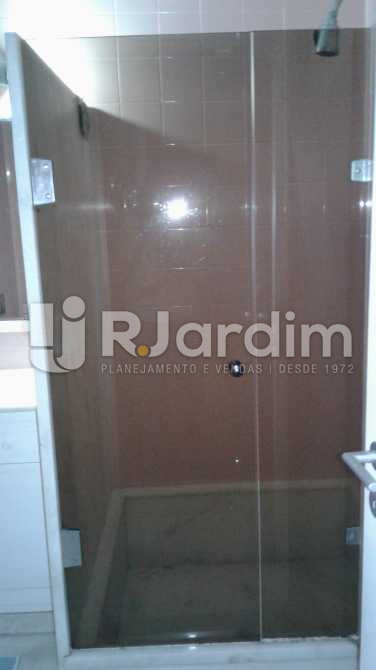 Conheça SUÍTE_02 do imóvel - Compra Venda Apartamento Copacabana 4 Quartos - LAAP40495 - 12 SUÍTE_02 - Compra Venda Apartamento Copacabana 4 Quartos - LAAP40495 - 12