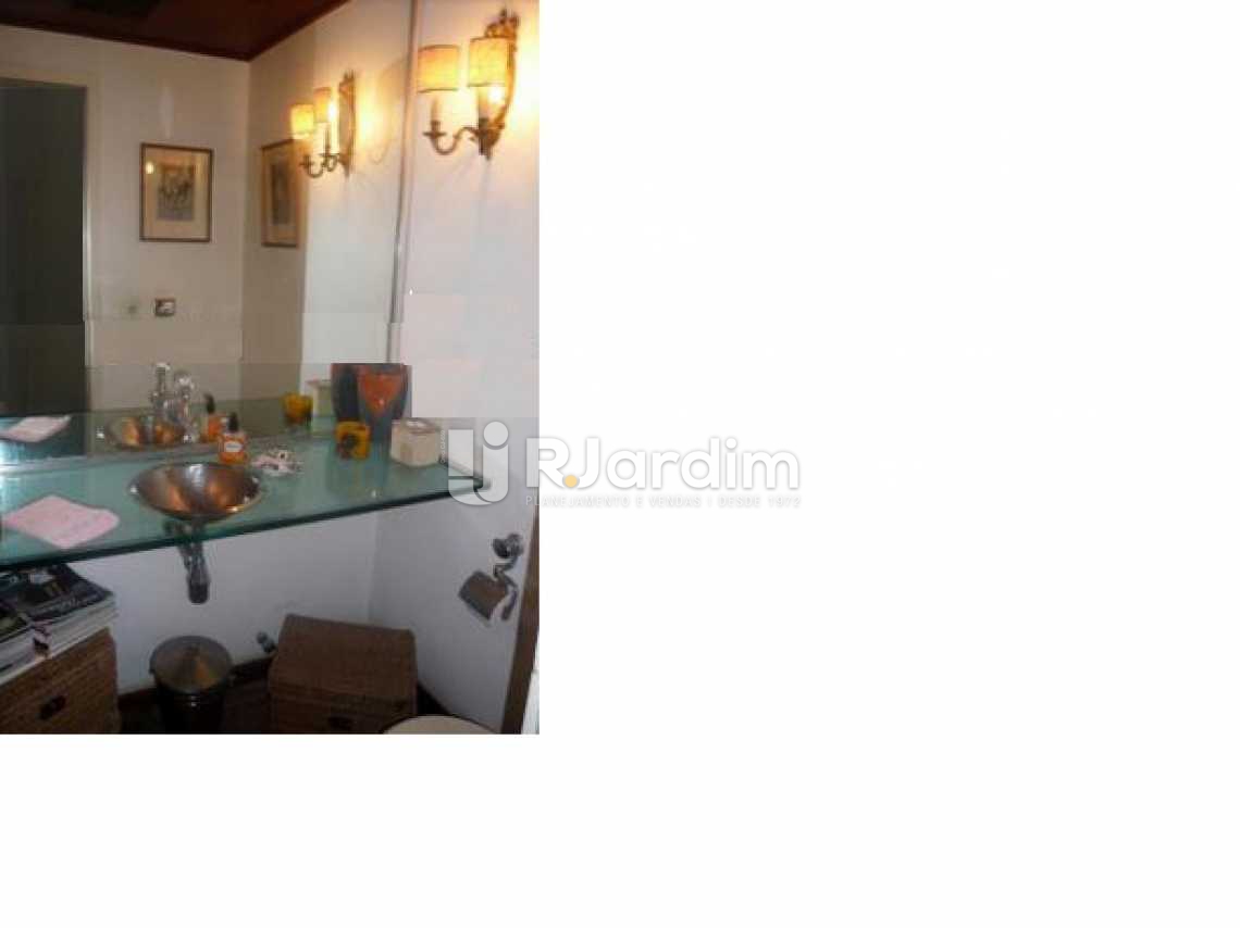 Conheça lavabo do imóvel - Imóveis Compra Venda Avaliação Apartamento Lagoa 4 Quartos - LAAP40497 - 8 lavabo - Imóveis Compra Venda Avaliação Apartamento Lagoa 4 Quartos - LAAP40497 - 8