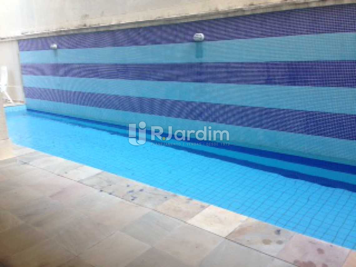 Conheça Piscina do imóvel - Compra Venda Avaliação Imóveis - LACO10013 - 13 Piscina - Compra Venda Avaliação Imóveis - LACO10013 - 13