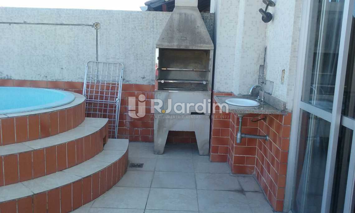 Conheça terraço churrasqueira do imóvel - Cobertura Leblon, Zona Sul,Rio de Janeiro, RJ À Venda, 2 Quartos, 149m² - LACO20097 - 22 terraço churrasqueira - Cobertura Leblon, Zona Sul,Rio de Janeiro, RJ À Venda, 2 Quartos, 149m² - LACO20097 - 22