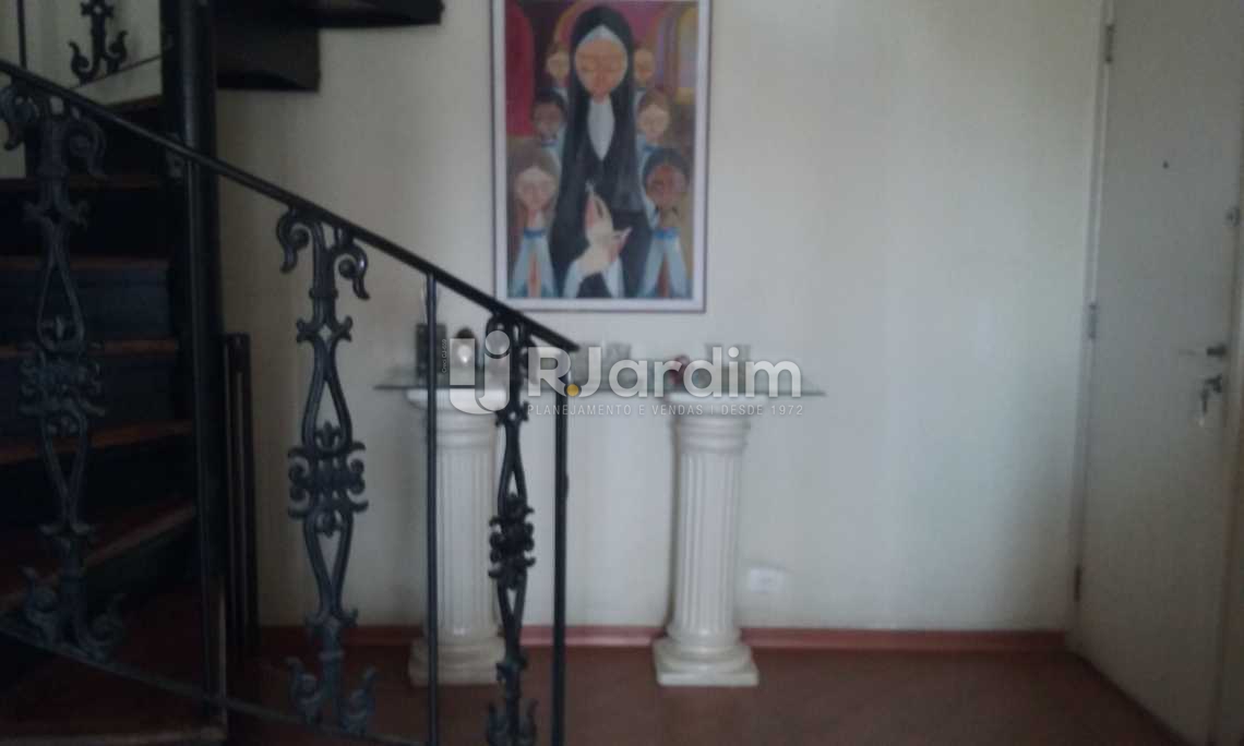 Conheça sala do imóvel - Cobertura Leblon, Zona Sul,Rio de Janeiro, RJ À Venda, 2 Quartos, 149m² - LACO20097 - 4 sala - Cobertura Leblon, Zona Sul,Rio de Janeiro, RJ À Venda, 2 Quartos, 149m² - LACO20097 - 4