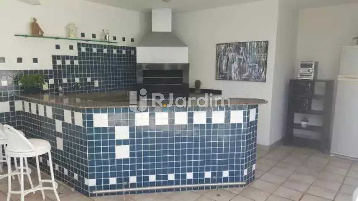 Conheça parte da churrasqueira do imóvel - Casa em Condomínio À Venda Rua Zeno Zani,Barra da Tijuca, Zona Oeste - Barra e Adjacentes,Rio de Janeiro - R$ 4.300.000 - LACN40008 - 17 parte da churrasqueira - Casa em Condomínio À Venda Rua Zeno Zani,Barra da Tijuca, Zona Oeste - Barra e Adjacentes,Rio de Janeiro - R$ 4.300.000 - LACN40008 - 17