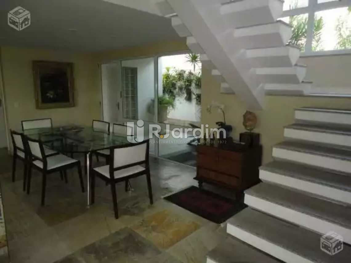 Conheça sala ampla do imóvel - Casa em Condomínio À Venda Rua Zeno Zani,Barra da Tijuca, Zona Oeste - Barra e Adjacentes,Rio de Janeiro - R$ 4.300.000 - LACN40008 - 6 sala ampla - Casa em Condomínio À Venda Rua Zeno Zani,Barra da Tijuca, Zona Oeste - Barra e Adjacentes,Rio de Janeiro - R$ 4.300.000 - LACN40008 - 6