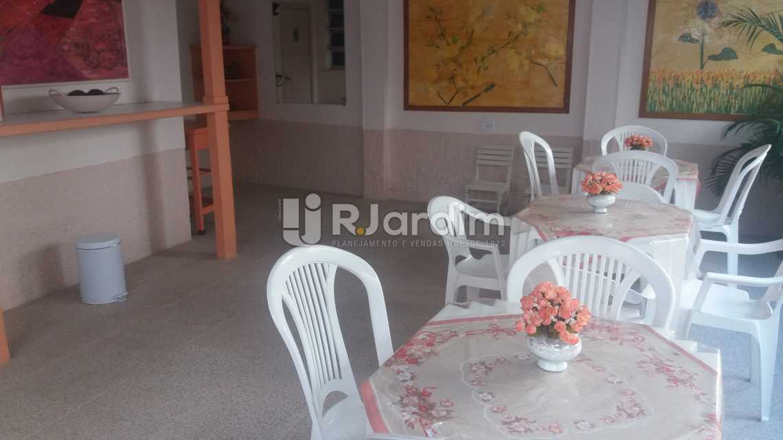Conheça Salão festas do imóvel - Apartamento À VENDA, Copacabana, Rio de Janeiro, RJ - LAAP20858 - 19 Salão festas - Apartamento À VENDA, Copacabana, Rio de Janeiro, RJ - LAAP20858 - 19