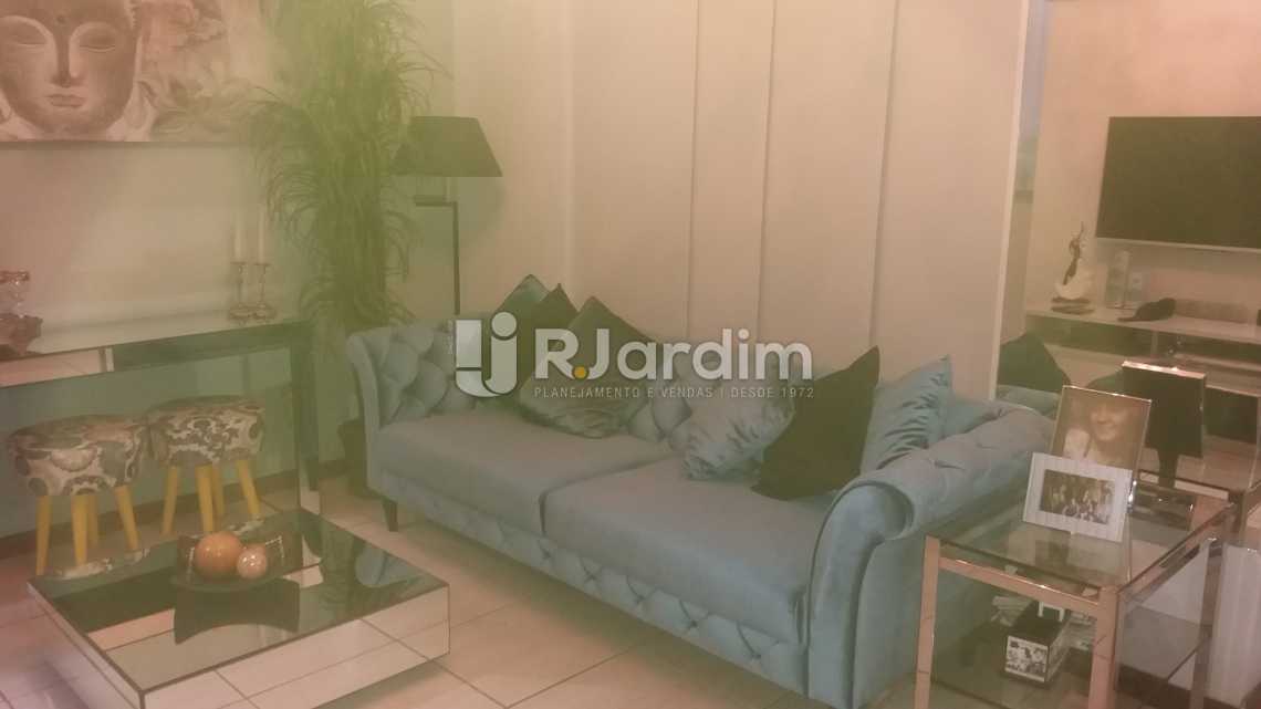 Conheça Sala do imóvel - Apartamento À VENDA, Copacabana, Rio de Janeiro, RJ - LAAP20858 - 21 Sala - Apartamento À VENDA, Copacabana, Rio de Janeiro, RJ - LAAP20858 - 21