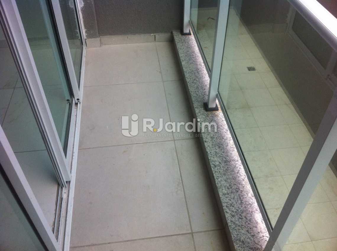 Conheça VIA MARGUTTA do imóvel - Via Margutta Apartamento Tijuca 2 Quartos - LAAP20860 - 6 VIA MARGUTTA - Via Margutta Apartamento Tijuca 2 Quartos - LAAP20860 - 6