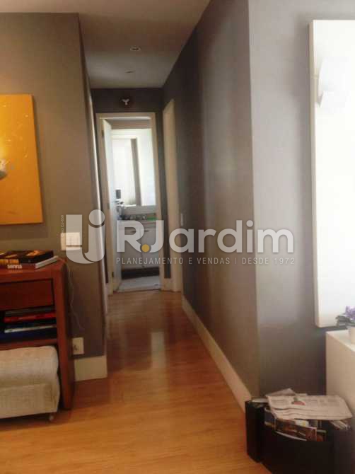 Conheça circulação do imóvel - Apartamento Lagoa 2 Quartos Garagem - LAAP20861 - 9 circulação - Apartamento Lagoa 2 Quartos Garagem - LAAP20861 - 9