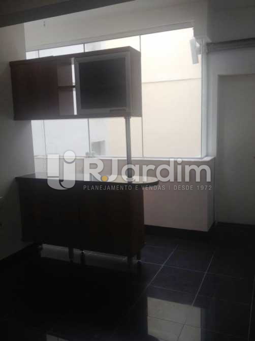 Conheça Entrada de serviço do imóvel - Apartamento À VENDA, Fonte da Saudade, Lagoa, Rio de Janeiro, RJ - LAAP31173 - 22 Entrada de serviço - Apartamento À VENDA, Fonte da Saudade, Lagoa, Rio de Janeiro, RJ - LAAP31173 - 22