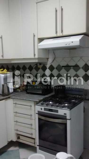 Conheça cozinha do imóvel - Apartamento Humaitá 3 Quartos - LAAP31175 - 17 cozinha - Apartamento Humaitá 3 Quartos - LAAP31175 - 17