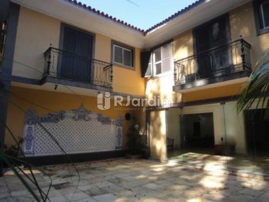 Conheça pátio interno do imóvel - Casa Gávea, Zona Sul,Rio de Janeiro, RJ À Venda, 5 Quartos, 1000m² - LACA50016 - 14 pátio interno - Casa Gávea, Zona Sul,Rio de Janeiro, RJ À Venda, 5 Quartos, 1000m² - LACA50016 - 14