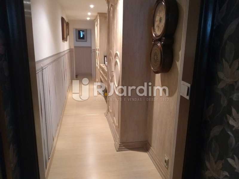 Conheça circulação do imóvel - Apartamento Jardim Botânico, Zona Sul,Rio de Janeiro, RJ À Venda, 4 Quartos, 250m² - LAAP40511 - 13 circulação - Apartamento Jardim Botânico, Zona Sul,Rio de Janeiro, RJ À Venda, 4 Quartos, 250m² - LAAP40511 - 13