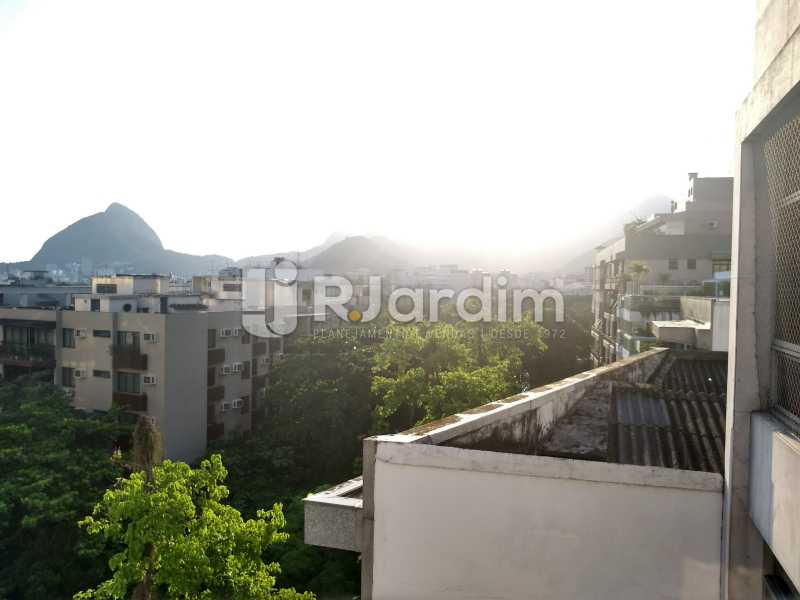 Conheça vista 2 irmãos do imóvel - Apartamento Jardim Botânico, Zona Sul,Rio de Janeiro, RJ À Venda, 4 Quartos, 250m² - LAAP40511 - 4 vista 2 irmãos - Apartamento Jardim Botânico, Zona Sul,Rio de Janeiro, RJ À Venda, 4 Quartos, 250m² - LAAP40511 - 4