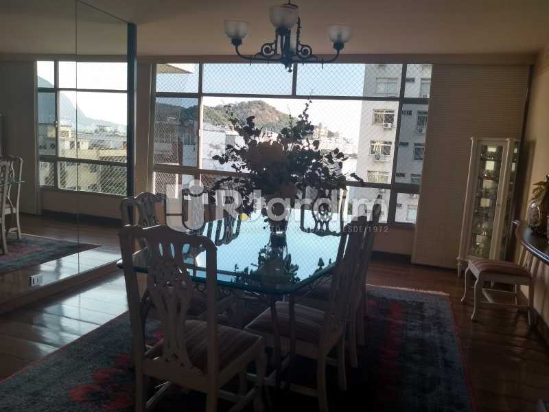 Conheça sala / varanda do imóvel - Apartamento Jardim Botânico, Zona Sul,Rio de Janeiro, RJ À Venda, 4 Quartos, 250m² - LAAP40511 - 9 sala / varanda - Apartamento Jardim Botânico, Zona Sul,Rio de Janeiro, RJ À Venda, 4 Quartos, 250m² - LAAP40511 - 9