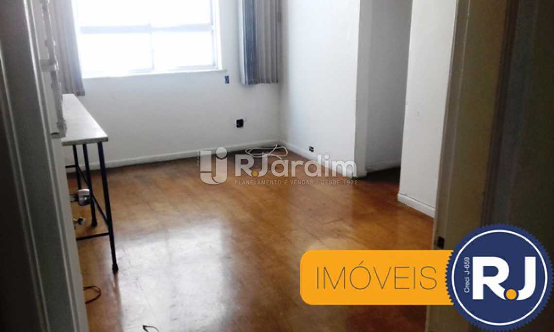 Conheça ENTRADA PRINCIPAL DO IMÓVEL do imóvel - Imóveis Compra e Venda Laranjeiras 1 Quarto - LAAP10209 - 13 ENTRADA PRINCIPAL DO IMÓVEL - Imóveis Compra e Venda Laranjeiras 1 Quarto - LAAP10209 - 13